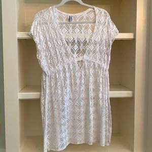 BECA White crochet coverup